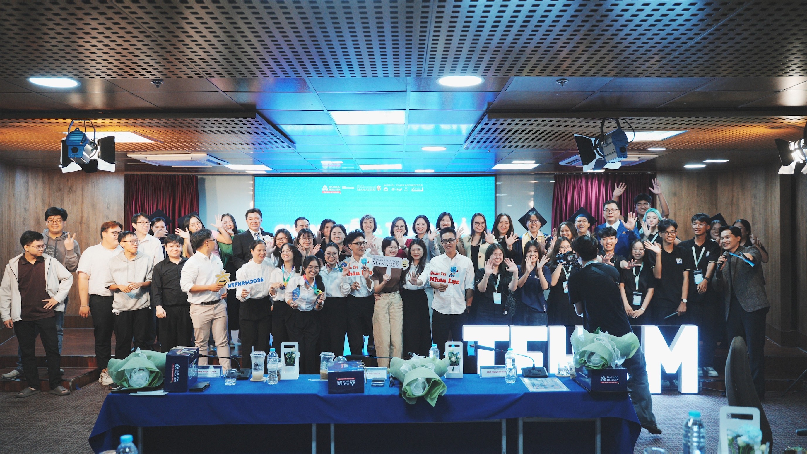 cuoc-thi-nha-quan-tri-nhan-su-tuong-lai-khong-chi-la-hoat-dong-hoc-thuat-thuong-nien-ma-con-la-mot-phan-trong-he-sinh-thai-dao-tao-nganh-quan-tri-nhan-luc-hsu-1783815250.JPG