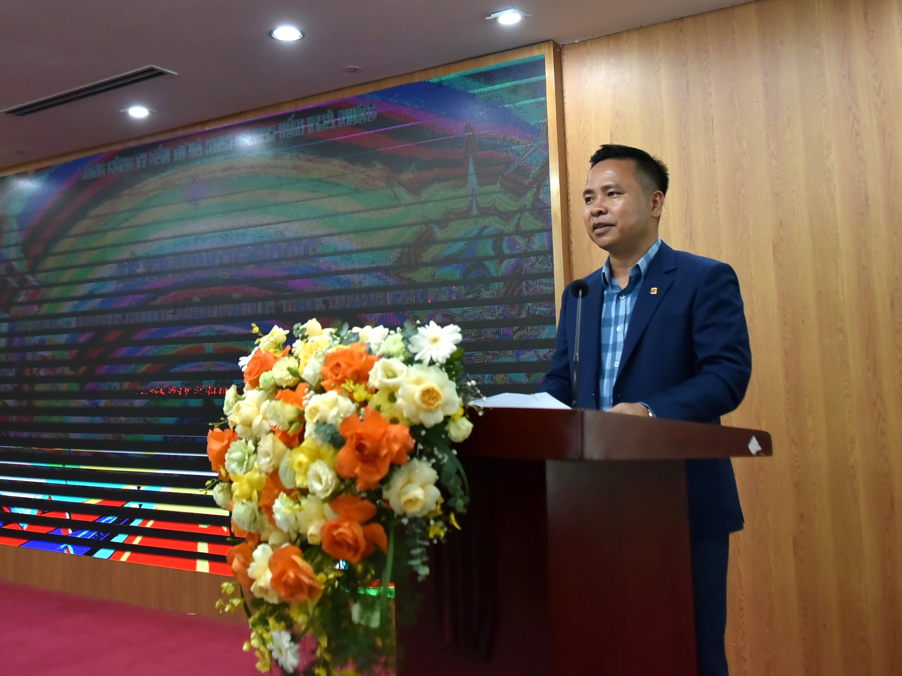 ong-mai-quoc-vuong-pld-1784039376.JPG