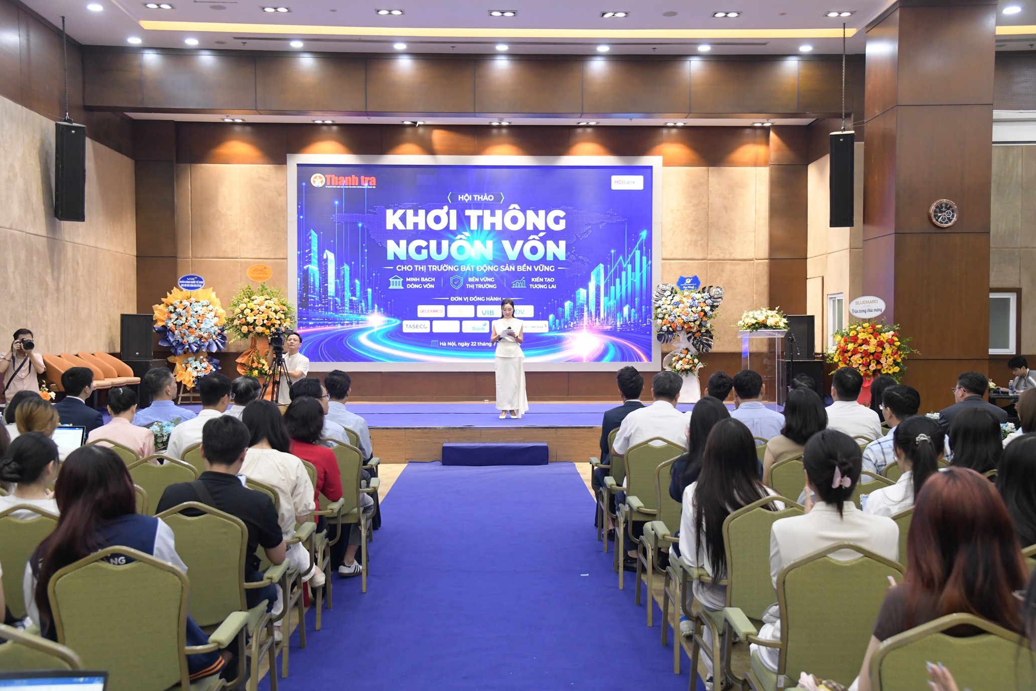 thi-truong-bat-dong-san-pld-1784694066.JPG