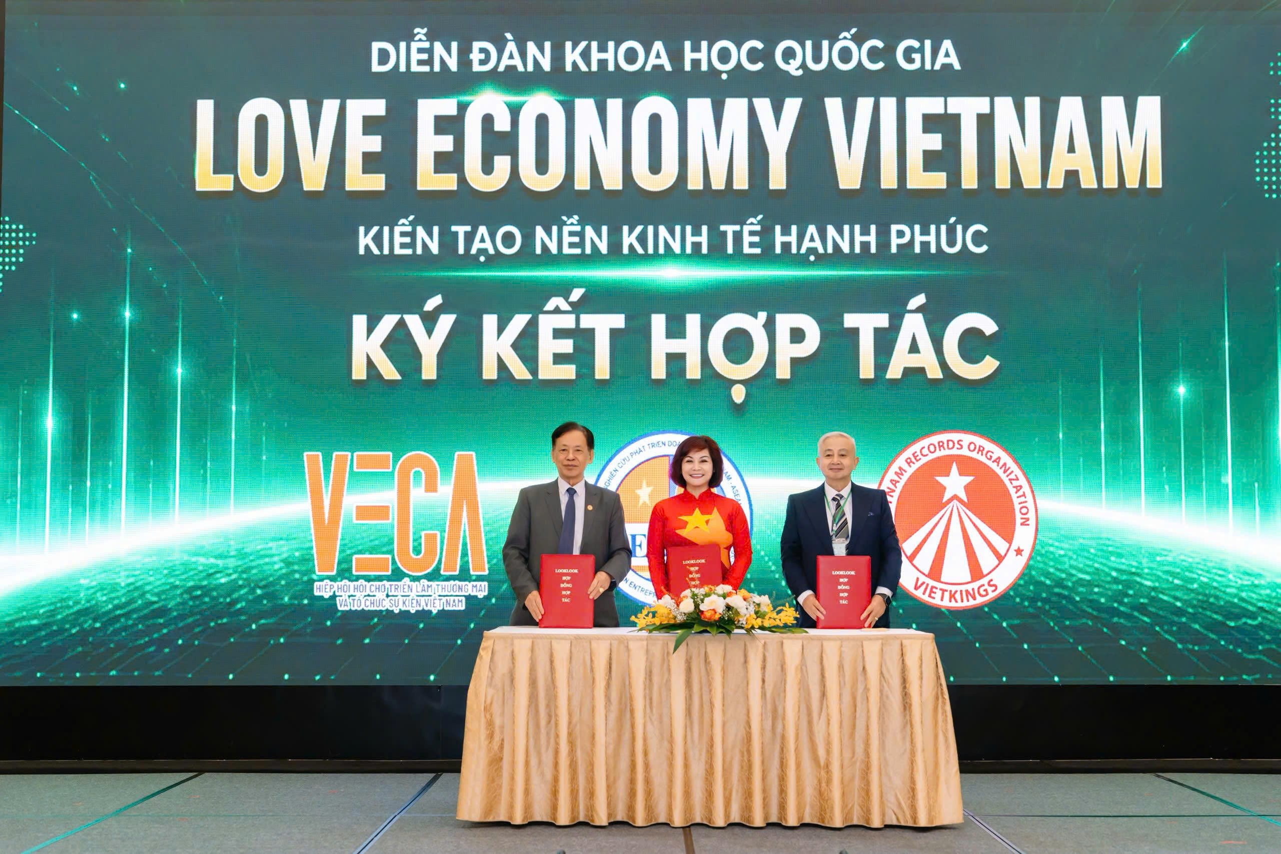 love-economy-vietnam-5-pld-1785635227.jpg