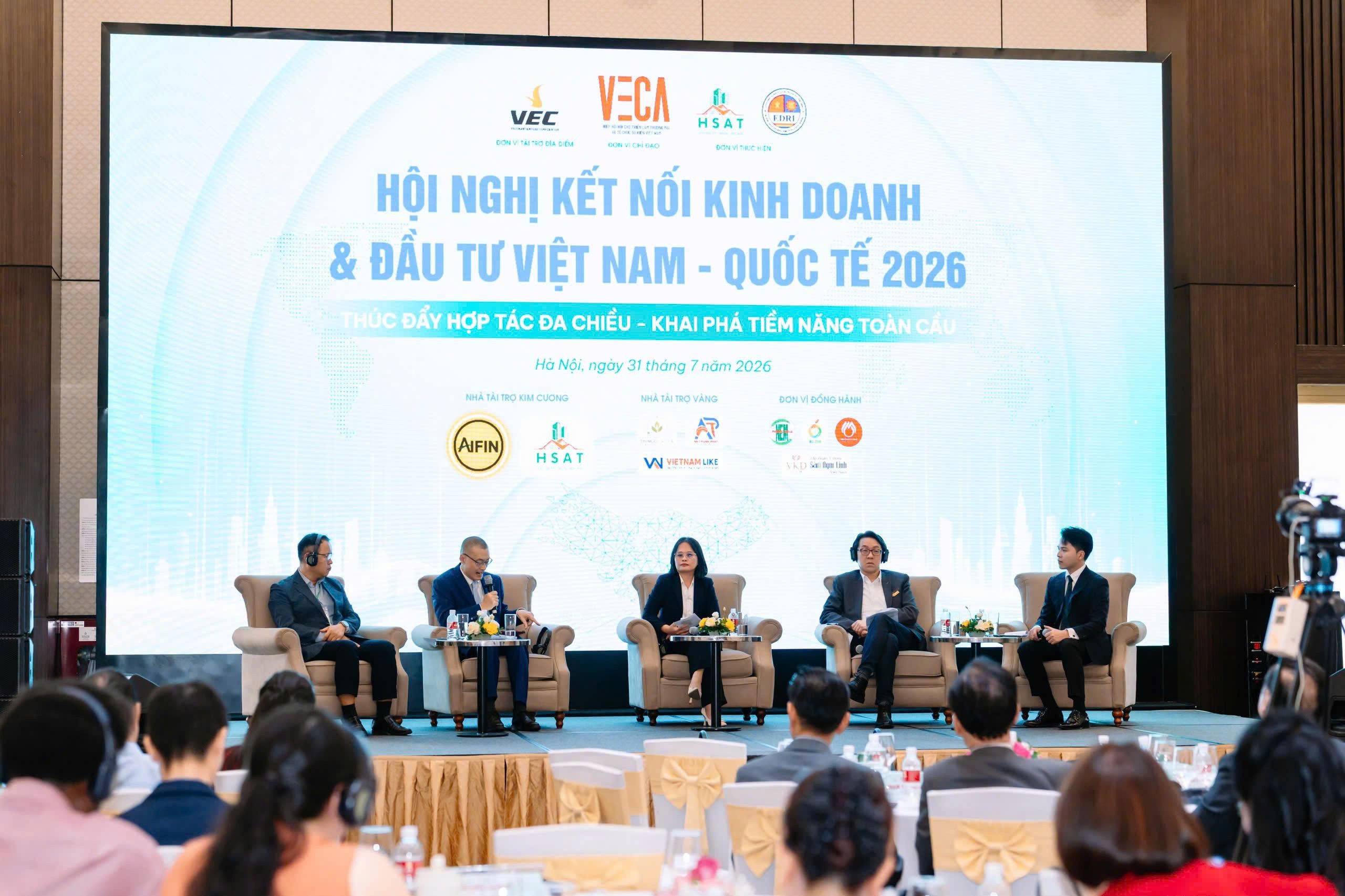 vec-4-pld-1785746596.jpg