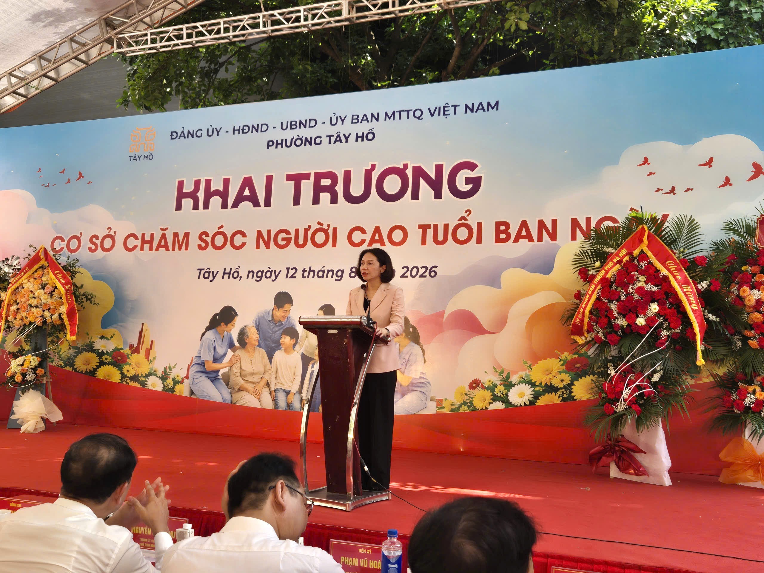 pho-chu-tich-ubnd-thanh-pho-ha-noi-vu-thu-ha-pld-1786543071.jpg