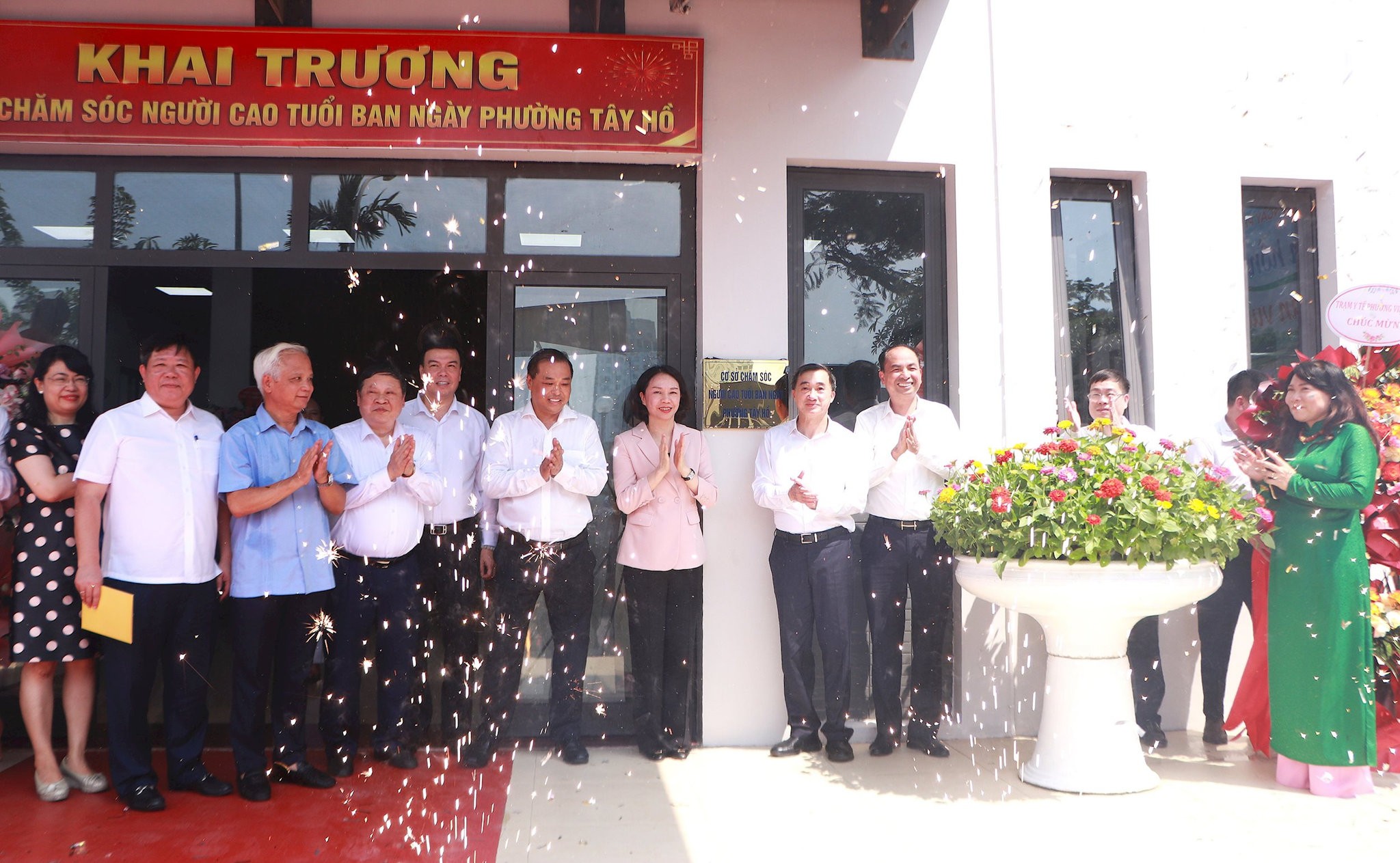 phuong-tay-ho-pld-1786543070.jpg