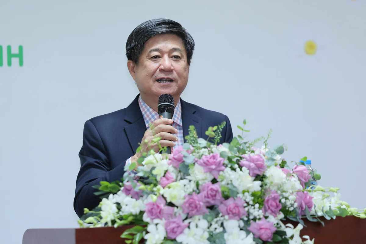 ong-dinh-anh-tuan-1787662313.png