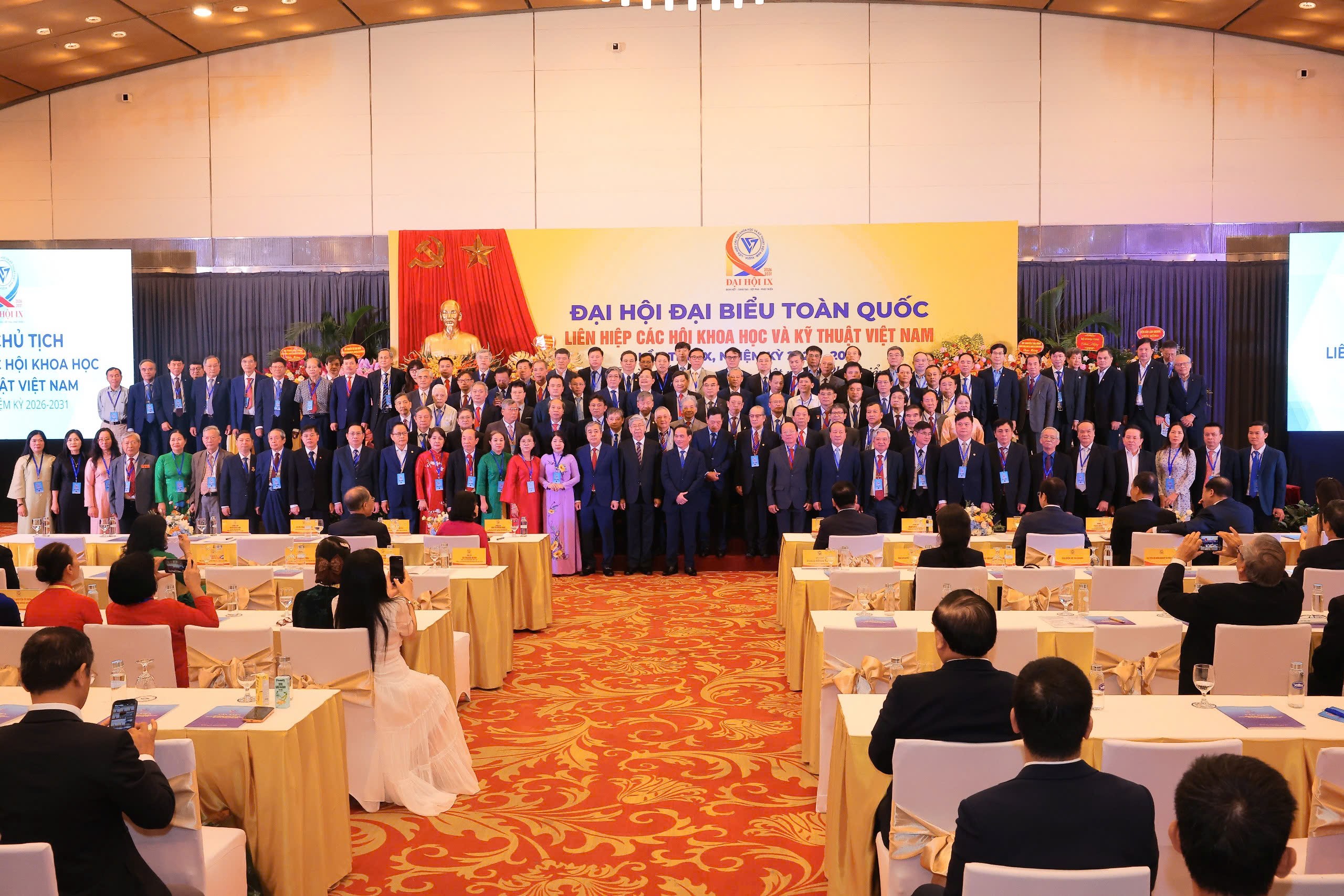 dai-hoi-lien-hiep-hoi-viet-nam-6-1787892921.jpg