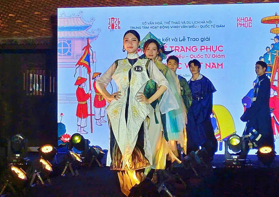 van-mieu-1-1788562489.jpg
