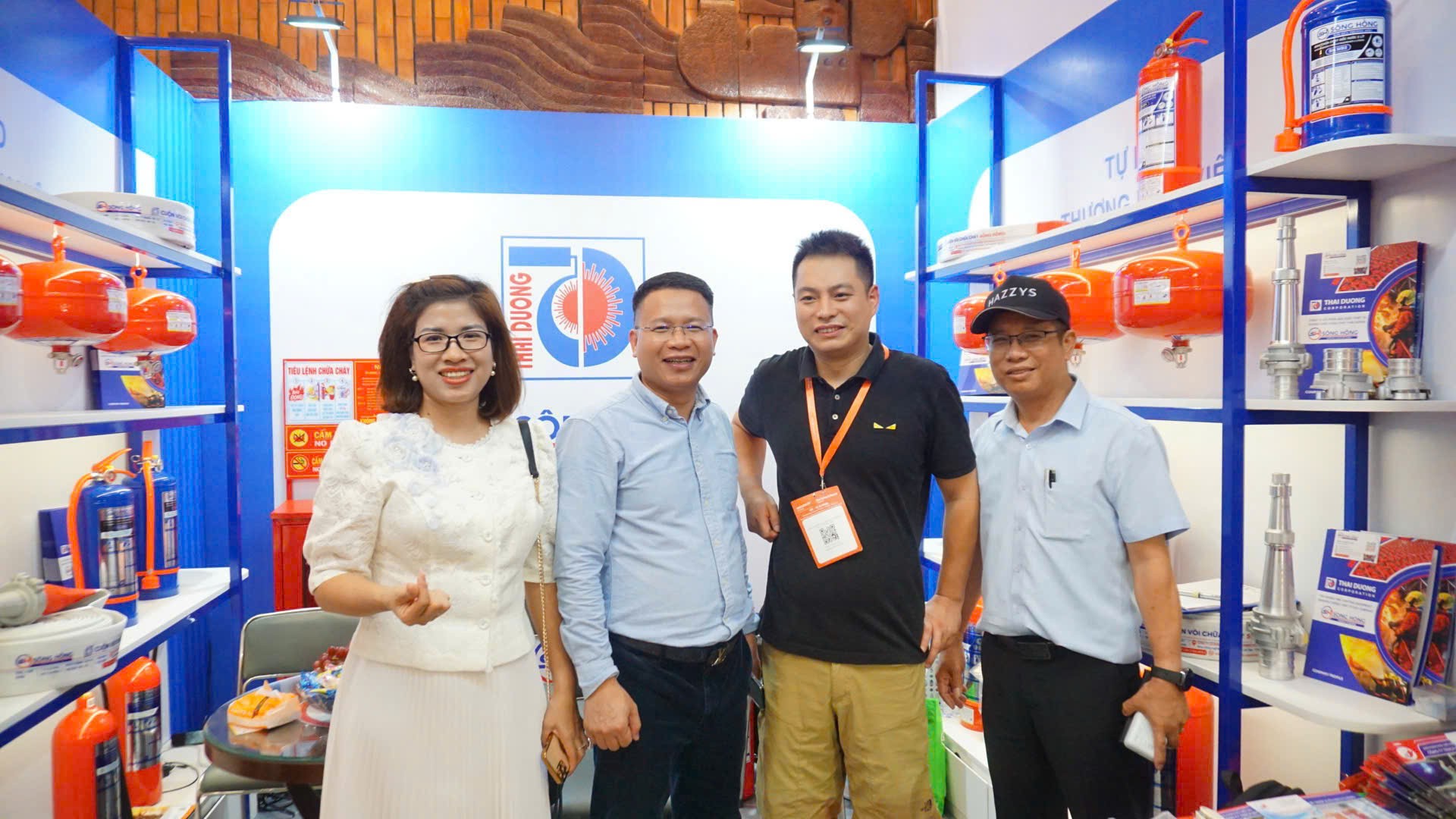 thiet-bi-pccc-1789045042.jpg