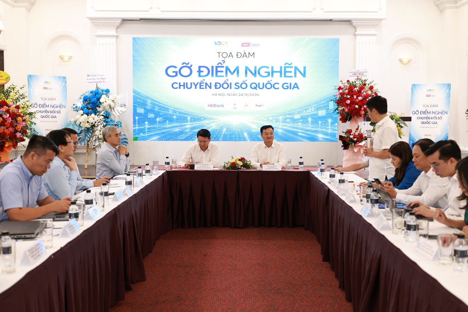 chuyen-doi-so-quoc-gia-1790222943.JPG
