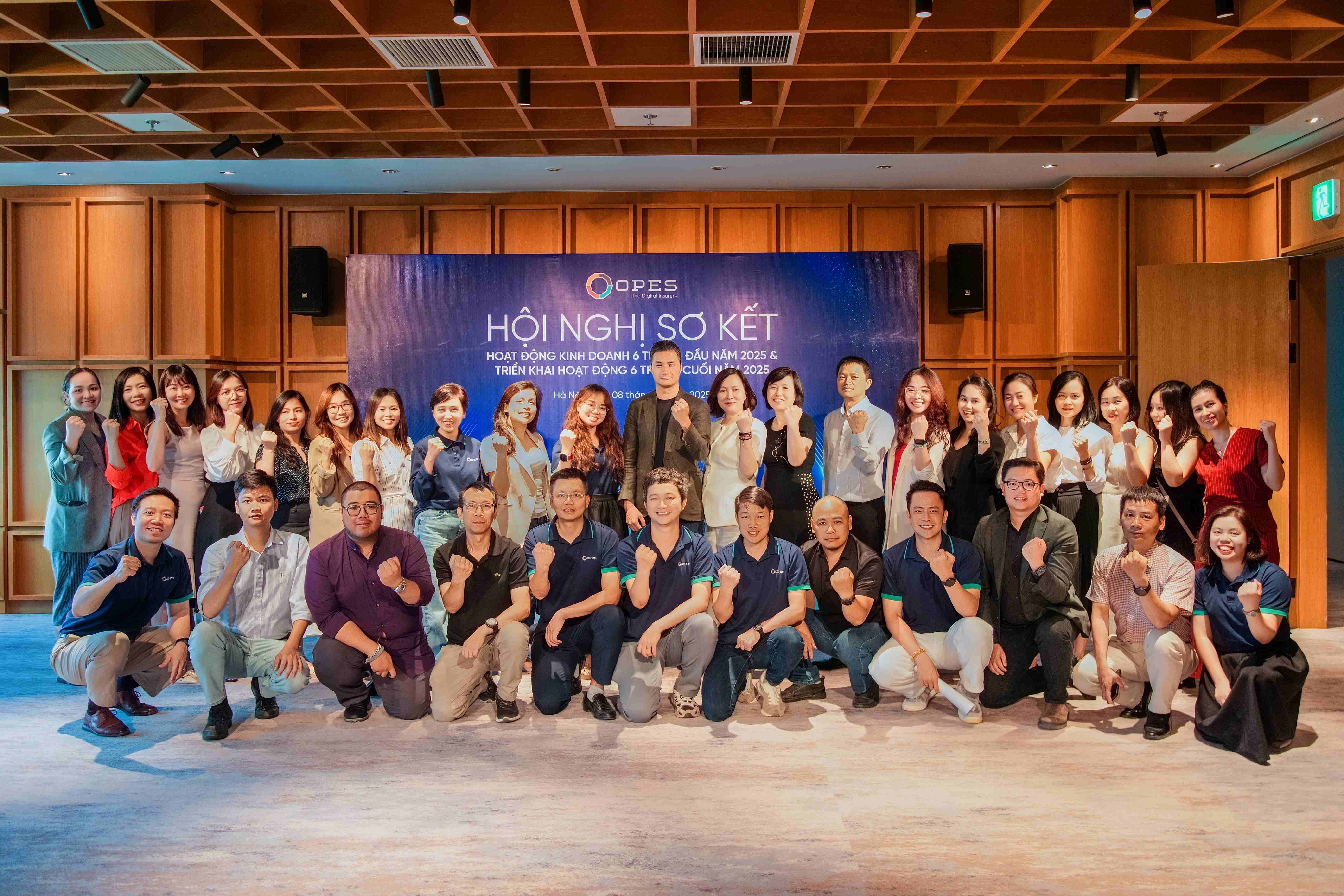 hoi-nghi-so-ket-h1-anh-1-1755740015.jpg