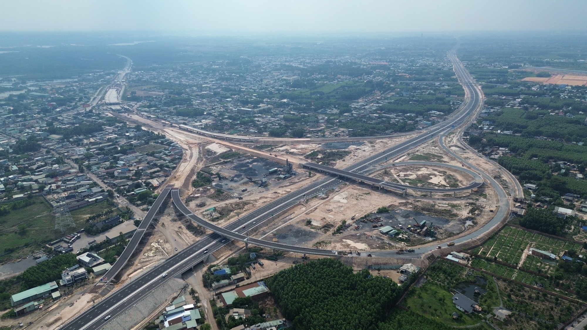cao-toc-bien-hoa-vung-tau-2-1778565730.jpg