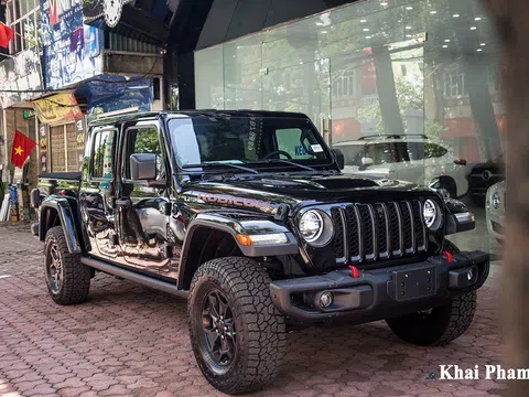 Trải nghiệm 1 trong 4190 xe Jeep Gladiator Launch Edition 2020 đầu tiên vừa về Việt Nam