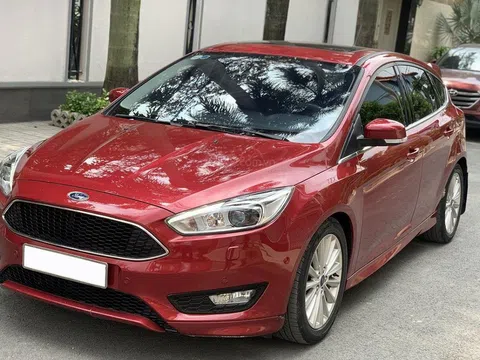 Xe mới ngừng bán, xe cũ Ford Focus vẫn giữ giá