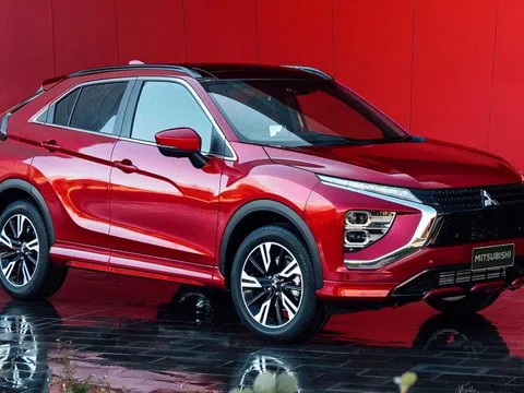 Mitsubishi Eclipse Cross 2022 facelift trình làng