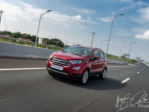 Đánh giá xe Ford EcoSport Titanium 1.0 AT EcoBoost 2020: Được nhiều hơn mất