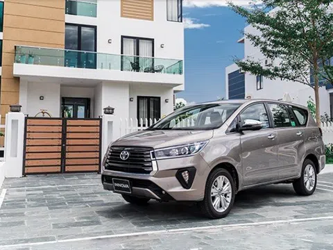 Thông số kỹ thuật xe Toyota Innova 2020