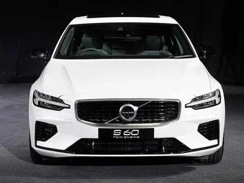 Volvo S60 và XC90 2020 chốt lịch ra mắt 30/10, đại lý nhận cọc 1,650 tỷ đồng