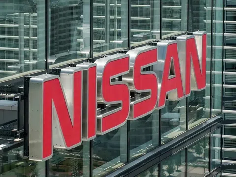 Nissan muốn bán cổ phần trong Mitsubishi