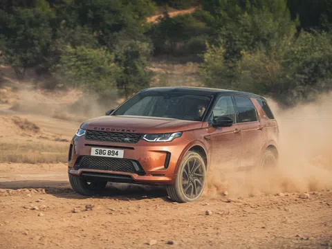 Land Rover Discovery Sport 2021 nâng cấp công nghệ chào giá từ 970 triệu đồng