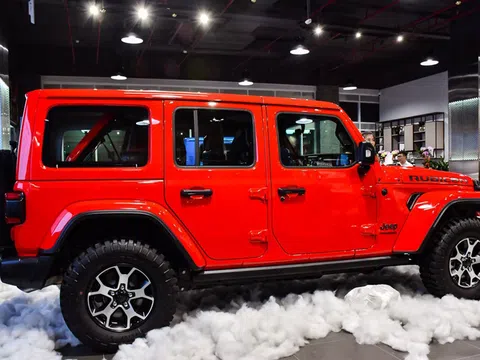 Giá lăn bánh xe Jeep Wrangler 2020 tại Việt Nam: Từ 3,29 tỷ đồng