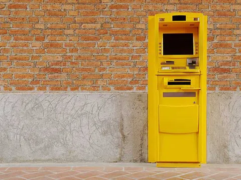 Số lượng ATM thế giới lần đầu sụt giảm
