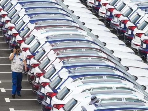 Doanh số ô tô tháng 2/2020 tại Trung Quốc rơi tự do, xe giảm giá hàng loạt