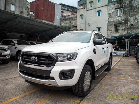 Cận cảnh xe Ford Ranger Wildtrak 2020 nâng cấp đã về đại lý với một số thay đổi