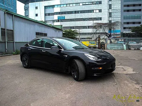 Đánh giá xe Tesla Model 3 2020: Xe hơi chạy hoàn toàn bằng điện, giá 3 tỷ đồng