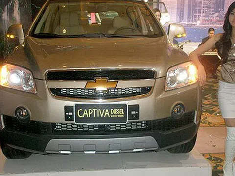 Có nên mua Chevrolet Captiva máy dầu hơn 10 năm sử dụng?