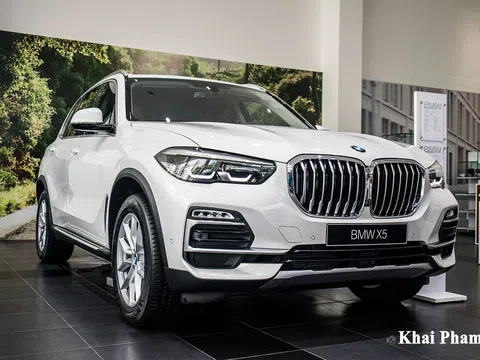 Cận cảnh xe BMW X5 xDrive 40i xLine 2020 tại đại lý, phiên bản rẻ nhất có gì?