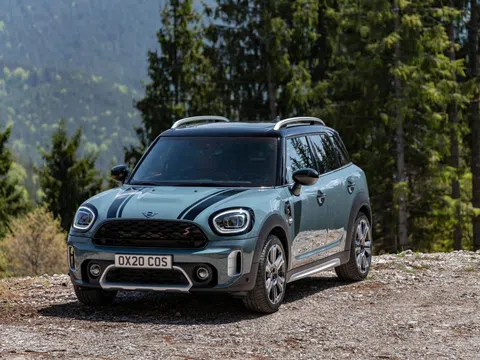 Mini Countryman 2021 facelift mới nhỏ nhắn đầy ắp công nghệ