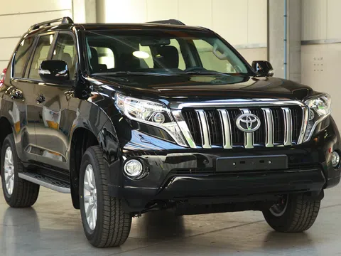 Toyota Land Cruiser Prado 2020 ra mắt với nhiều bổ sung mới, giá cao hơn