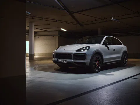 Porsche Cayenne 2021 GTS chào giá gần 3 tỷ đồng