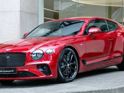 Bentley Continental GT V8 mới giá khởi điểm từ 4,3 tỷ đồng