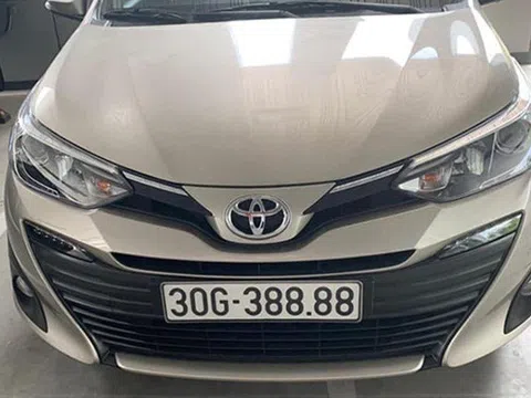 Bốc được biển tứ quý 8, chủ Toyota Vios chốt giá hơn 1 tỷ đồng cho người "có duyên"