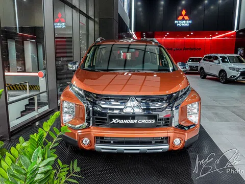 Mitsubishi Xpander Cross trình làng với vẻ ngoài cực ngầu, chỉ có bản tự động, giá 670 triệu đồng 