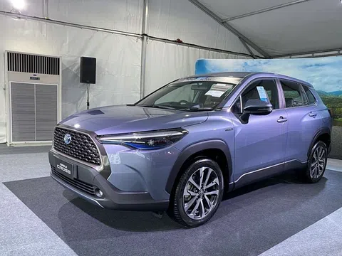 Ấn định ngày ra mắt Toyota Corolla Cross 2020 tại Việt Nam, 3 bản giá hơn 700 triệu