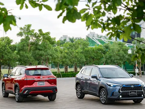 Toyota Corolla Cross - "Át chủ bài" chính thức ra mắt, giá từ 720 triệu đồng