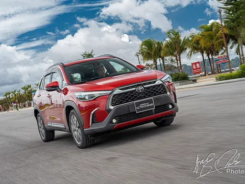 Người tiêu dùng Việt dần nâng cấp phương tiện di chuyển, Toyota Corolla Cross mở đường