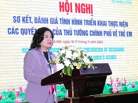 Thứ trưởng Nguyễn Thị Hà: Cần chăm sóc, giáo dục, bảo vệ trẻ em từ sớm, từ xa