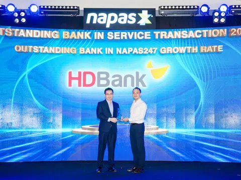 NAPAS vinh danh HDBank là tổ chức dẫn đầu về tốc độ tăng trưởng giao dịch NAPAS 247