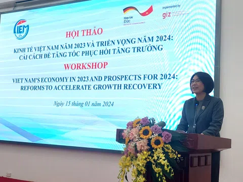 Dự báo 2 kịch bản triển vọng kinh tế Việt Nam năm 2024