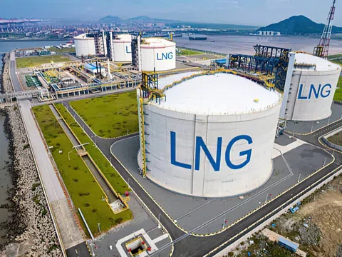 Ứng dụng khí mới LNG - nền tảng cho lộ trình giảm phát thải khí nhà kính