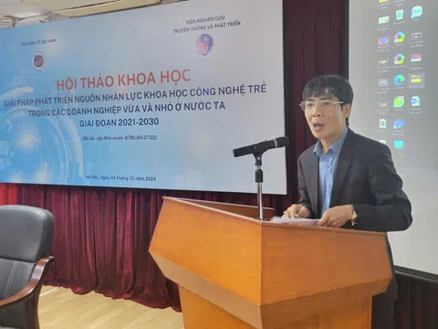 Giải pháp phát triển nguồn nhân lực khoa học công nghệ trẻ trong các doanh nghiệp vừa và nhỏ Việt Nam