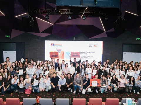 InternPitch Camp 2025: Thu hẹp khoảng cách giữa kiến thức và thực tiễn cho sinh viên truyền thông marketing