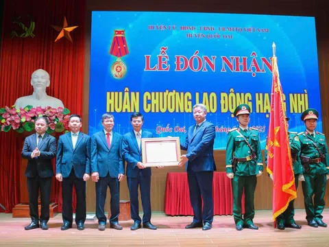 Hà Nội: Huyện Quốc Oai đón nhận Huân chương Lao động hạng Nhì