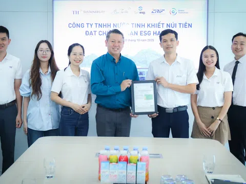 Công ty TNHH Nước tinh khiết Núi Tiên đạt chứng nhận ESG hạng A: Dấu ấn mới trên hành trình phát triển bền vững