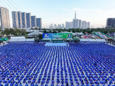 60.000 học sinh lập kỷ lục kép Việt Nam và thế giới với màn đồng diễn võ nhạc Vovinam ấn tượng