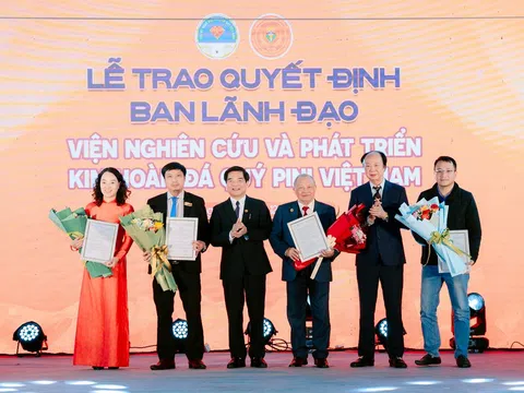 Ra mắt Viện Nghiên cứu và Phát triển Kim hoàn Đá quý PINI Việt Nam