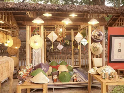  “Vườn Ánh sáng”: Soi đường đạo học, Khai mở trí tuệ, Dẫn lối tương lai