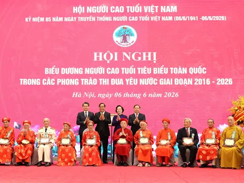 Tôn vinh 169 người cao tuổi tiêu biểu toàn quốc, khơi dậy nguồn lực “kinh tế bạc” trong giai đoạn phát triển mới